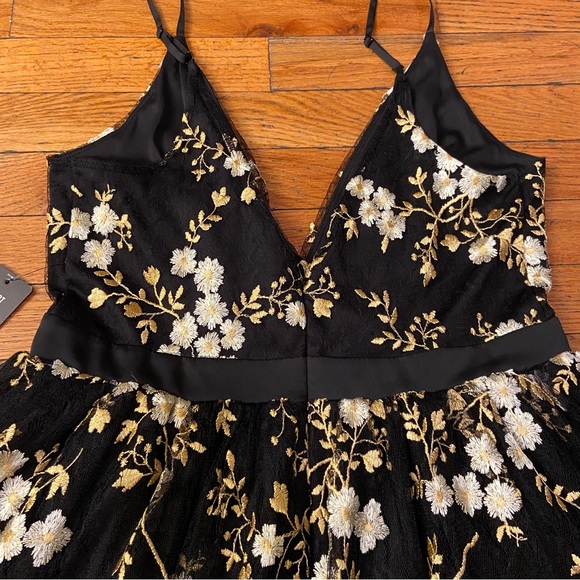 Gold Floral Embroidered Tulle Dress - Picture 10 of 16